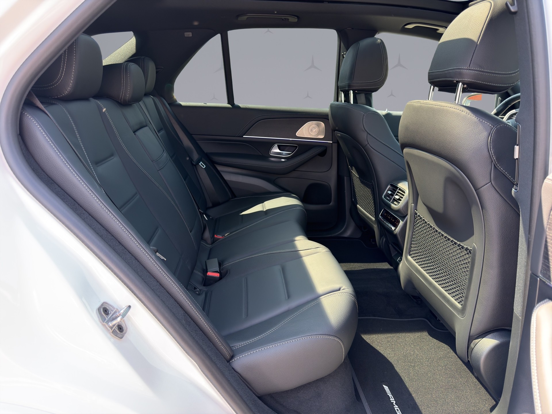 MERCEDES-BENZ GLE 450 AMG Line 4matic-image-17