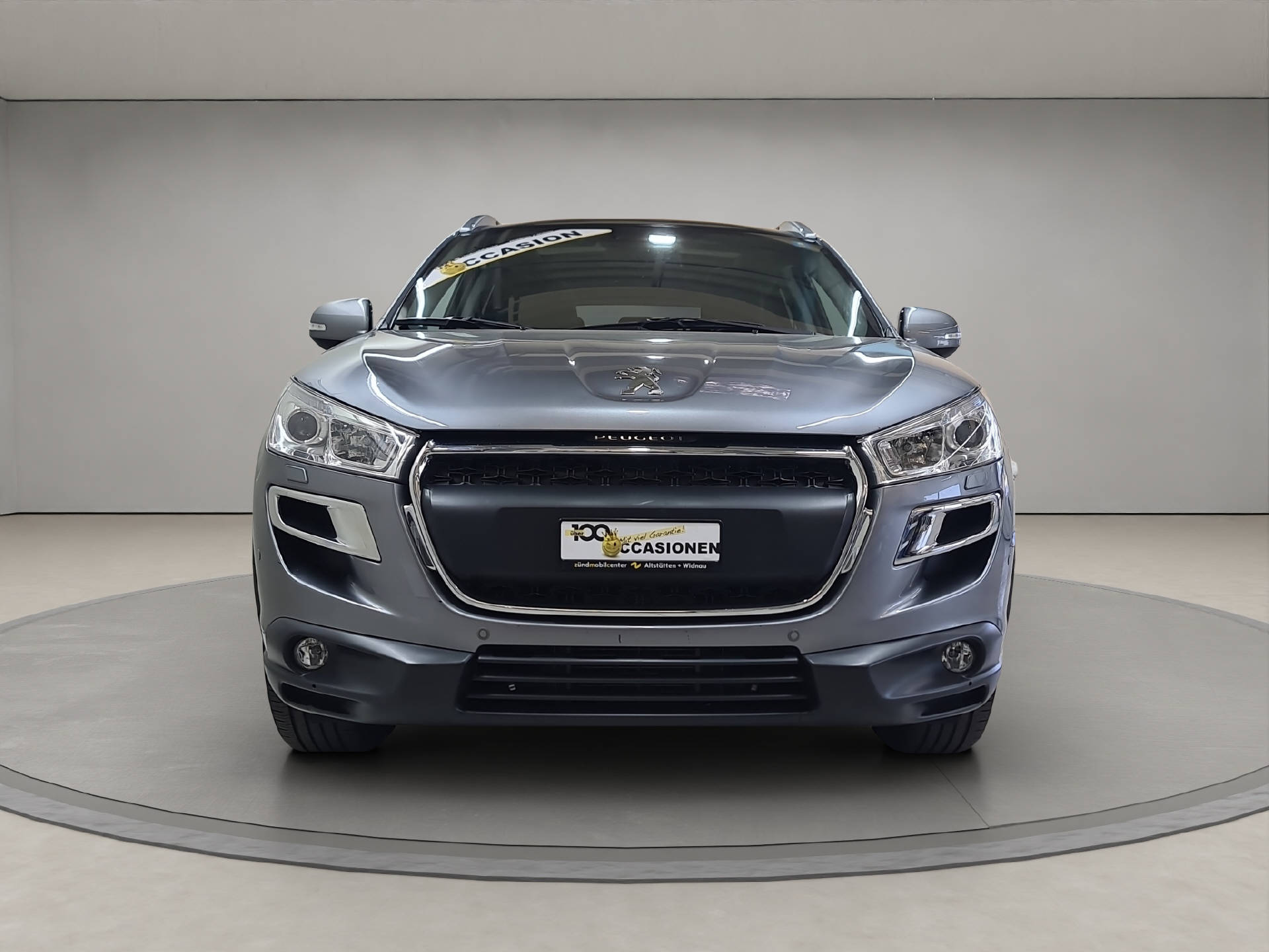 PEUGEOT 4008 1.8 HDi Allure S/S-image-4