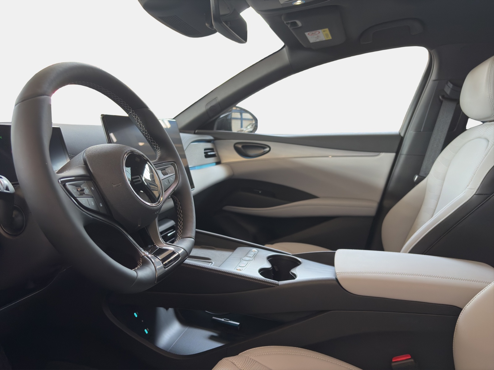 BYD Seal 6 DM-i Touring Comfort-image-8