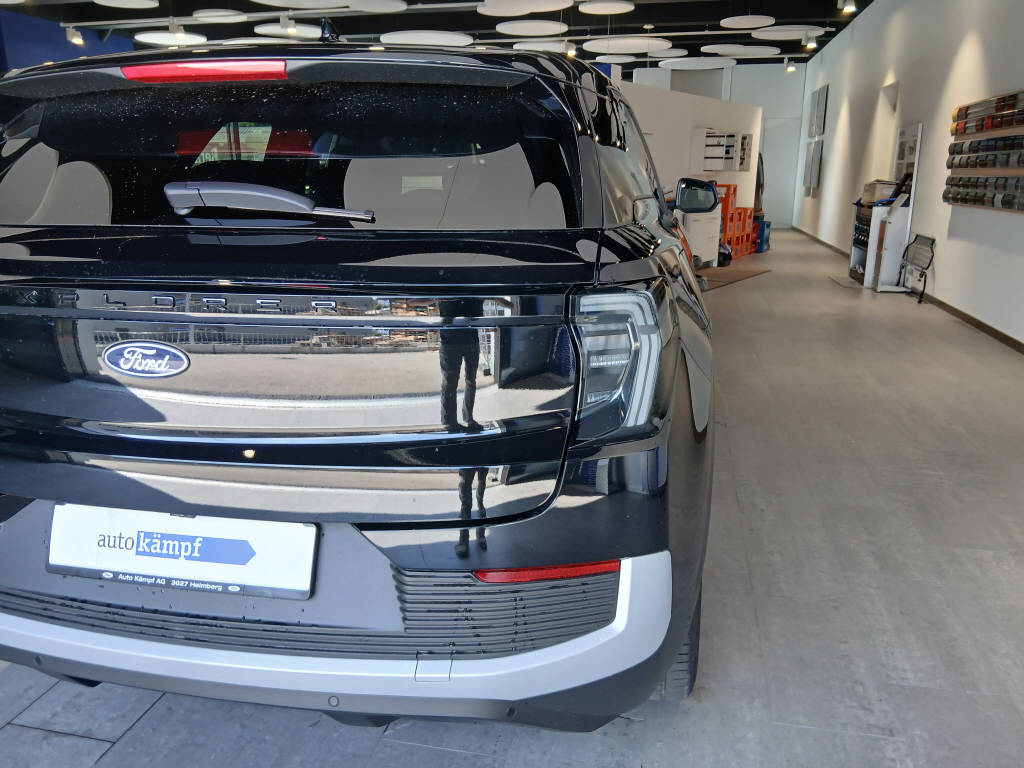FORD Explorer Extended Range Premium AWD-image-9