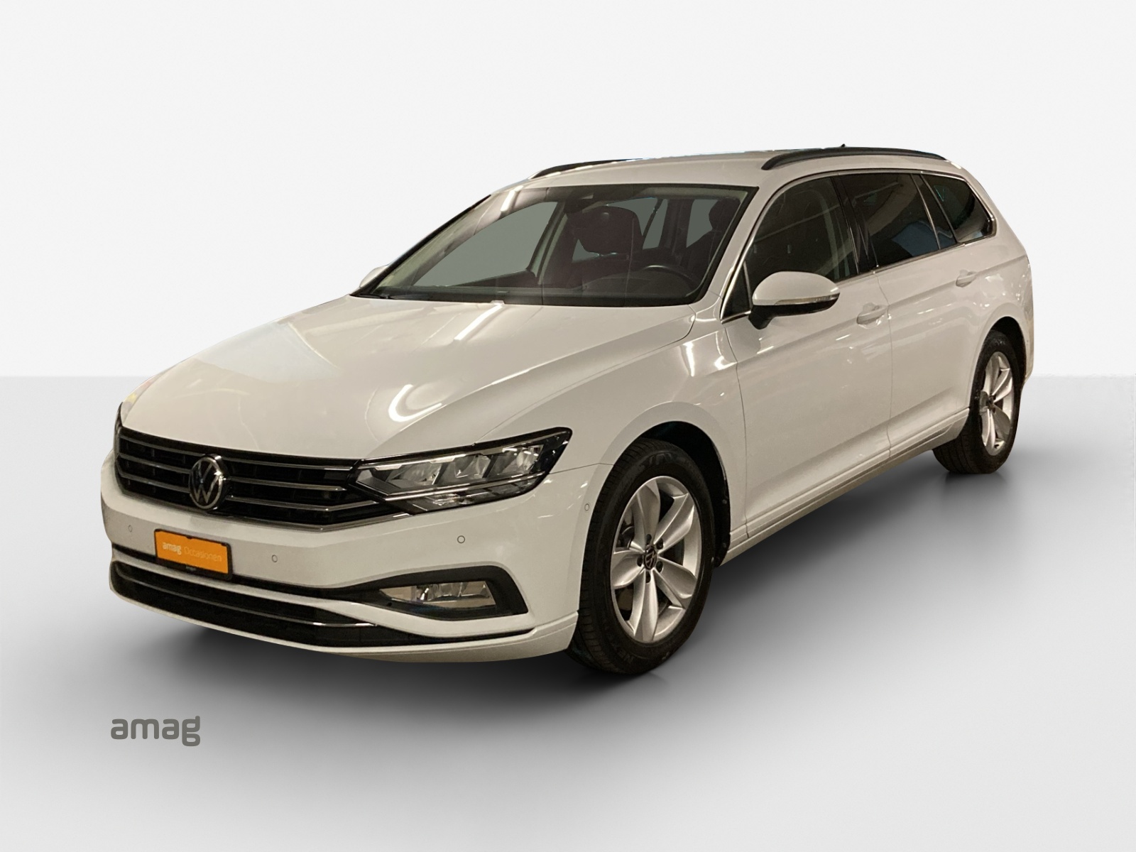 VW Passat 2.0 TDI BMT Business 4Motion DSG-image-0