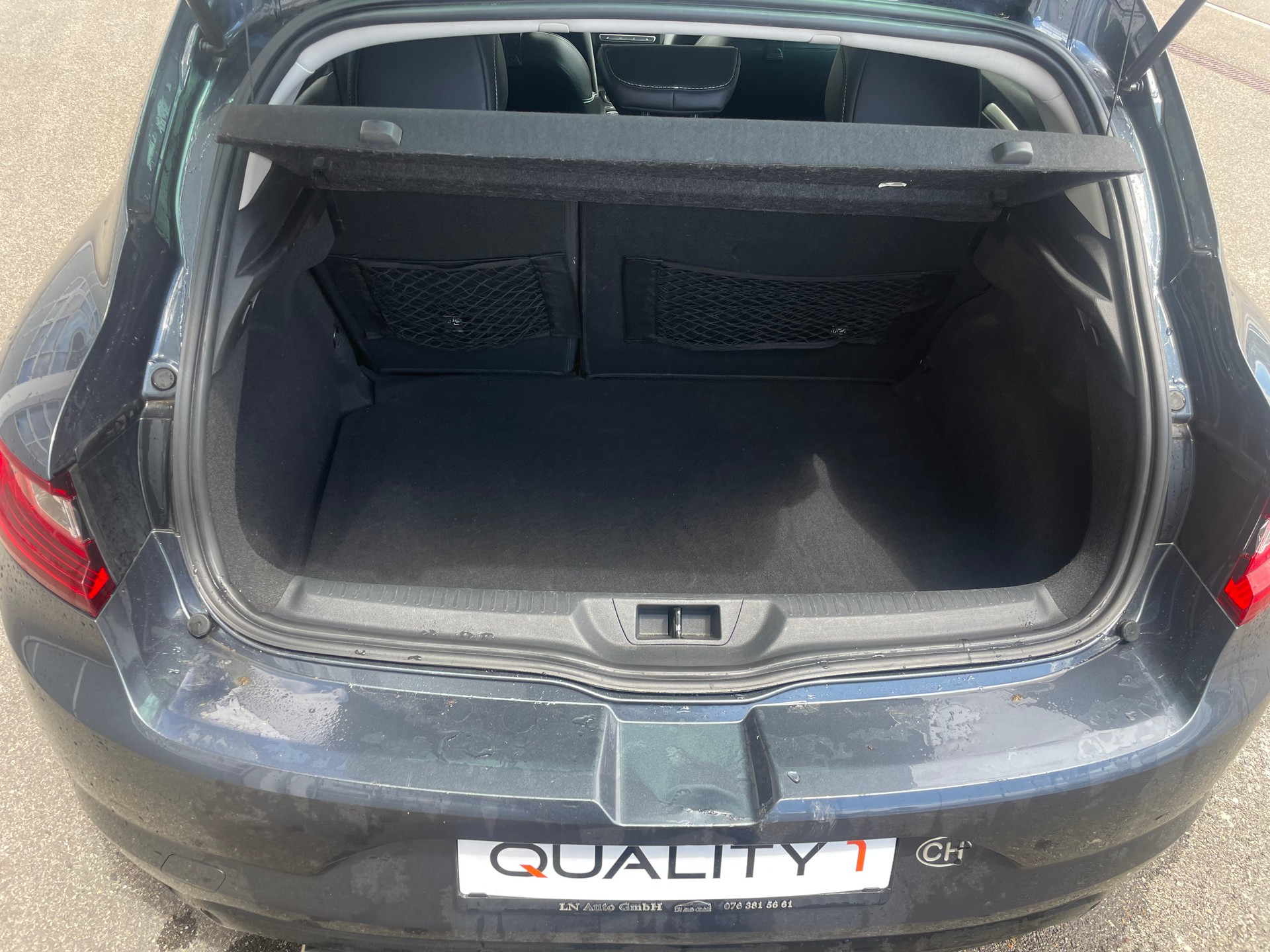 RENAULT Mégane 1.2 16V Turbo Zen EDC-image-9