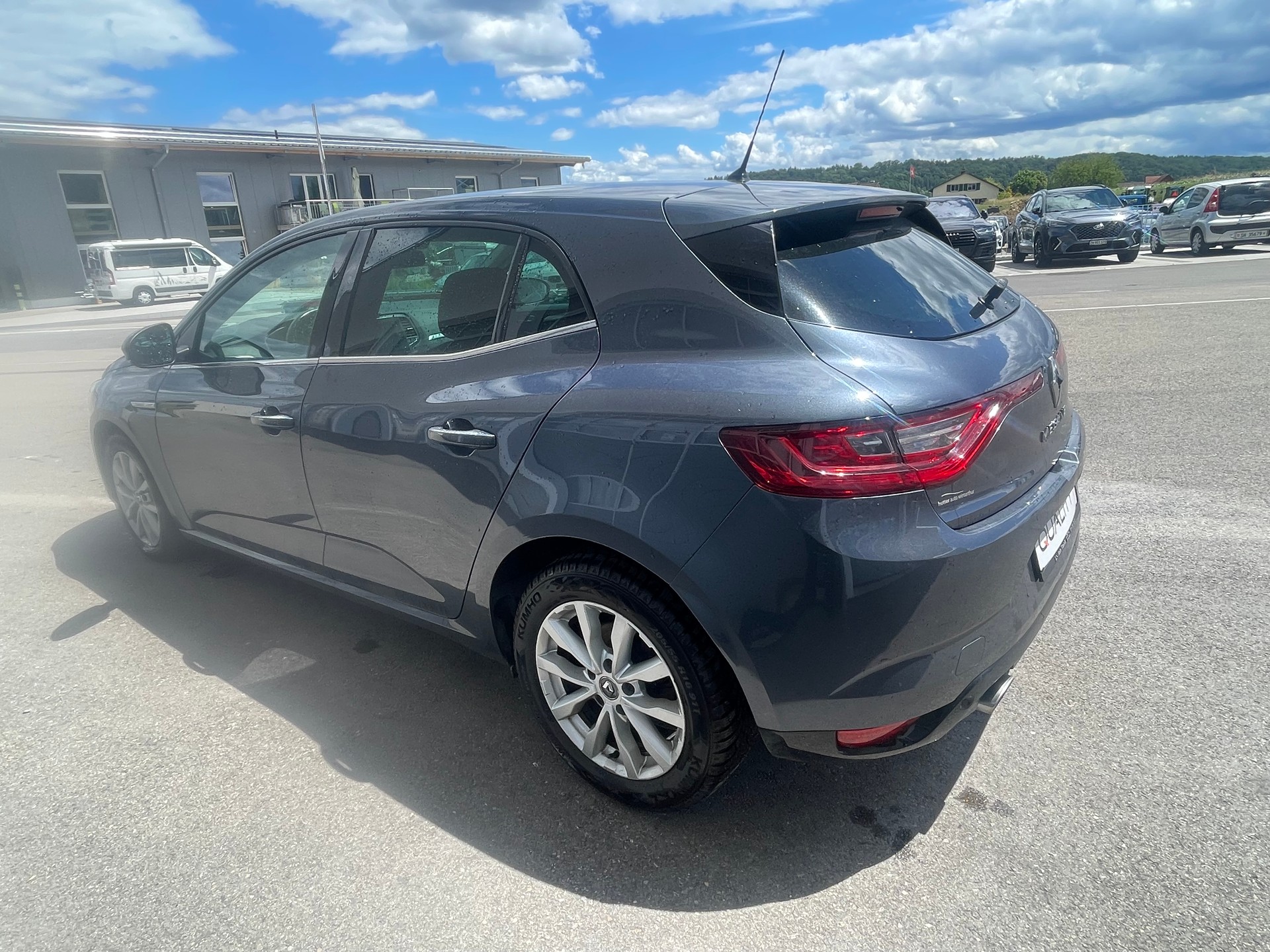 RENAULT Mégane 1.2 16V Turbo Zen EDC-image-6