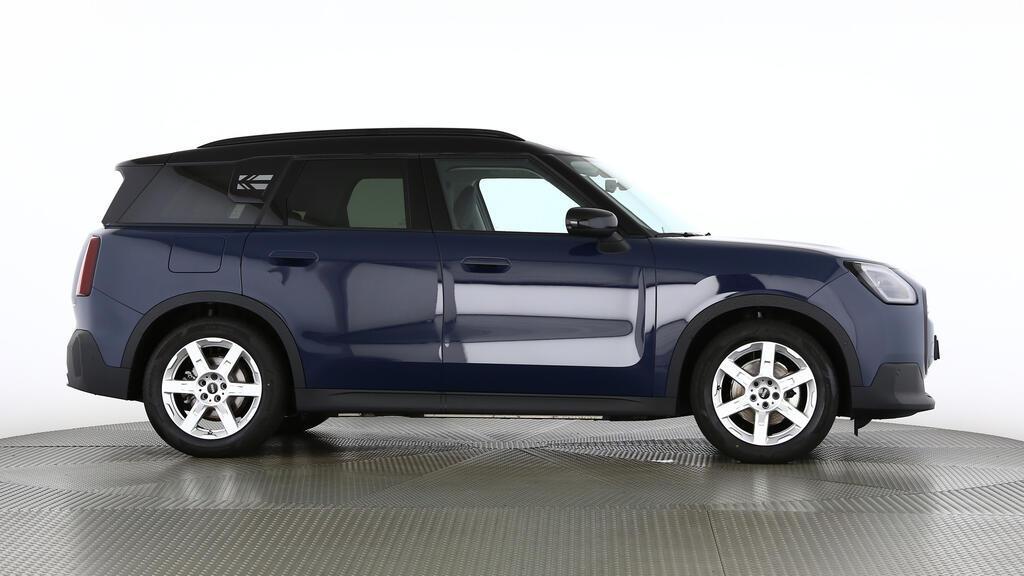 MINI Countryman E-image-2