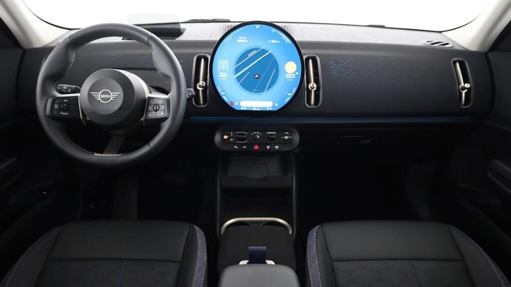MINI Countryman E-image-11