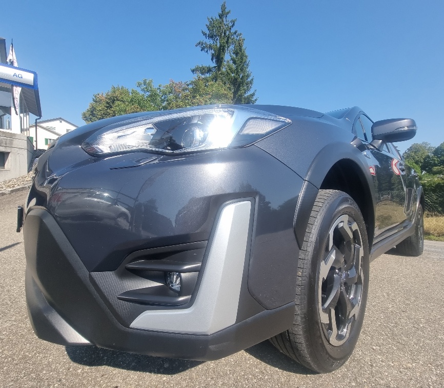 SUBARU XV 2.0 e-Boxer Luxury AWD Lineartronic-image-4