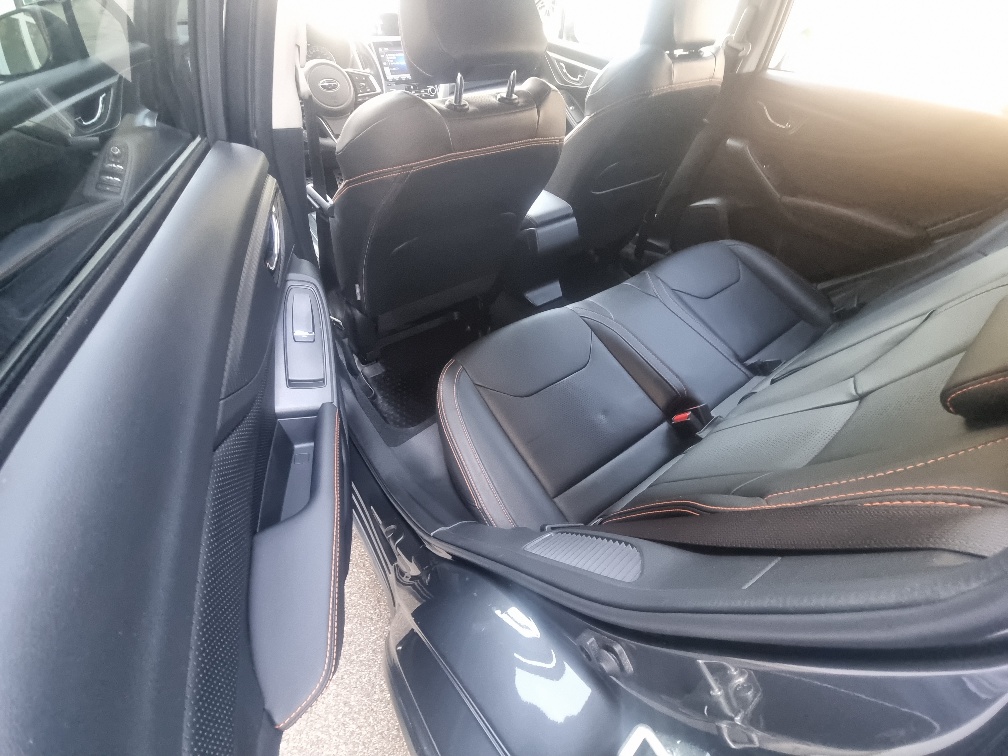 SUBARU XV 2.0 e-Boxer Luxury AWD Lineartronic-image-12