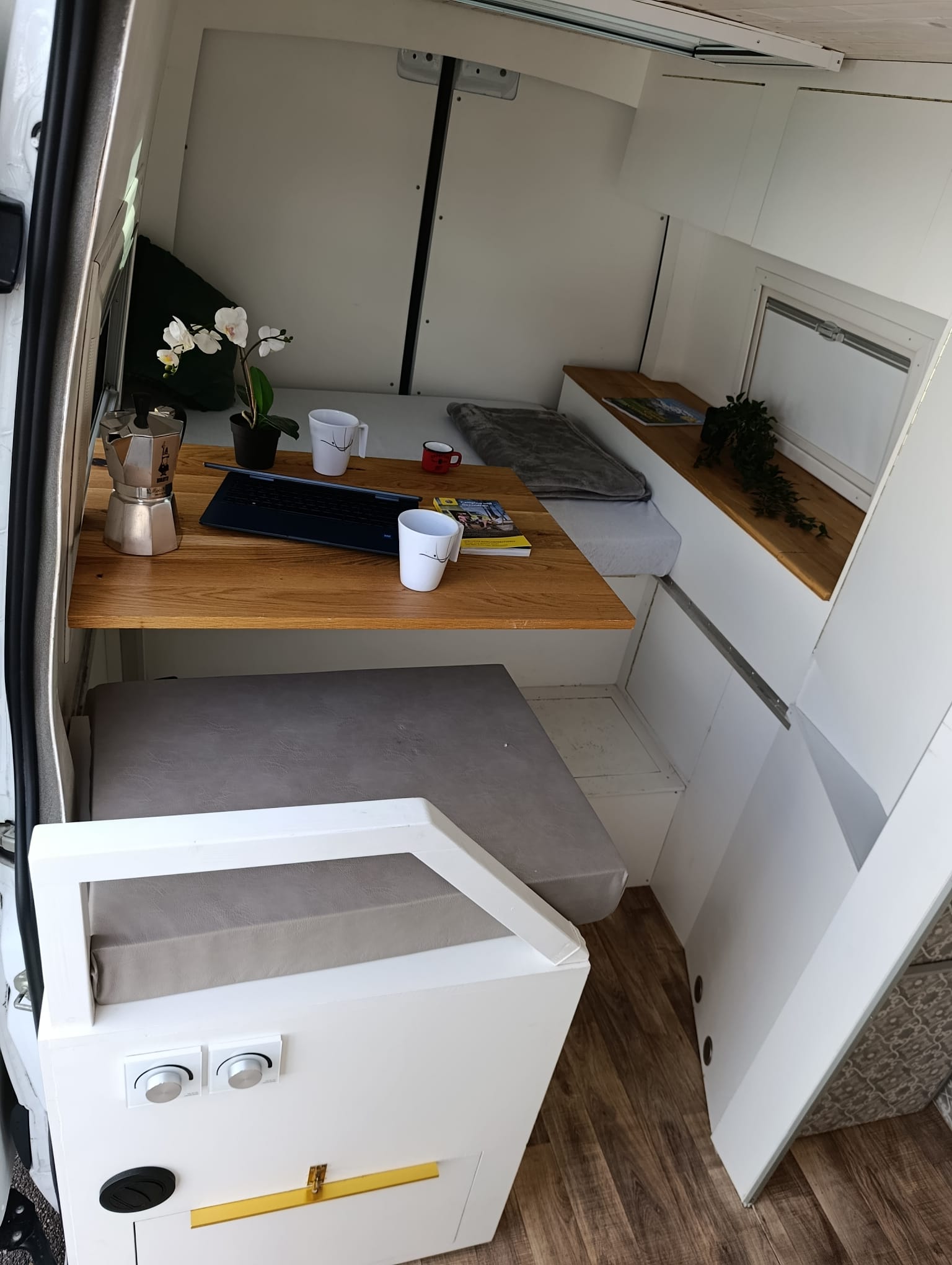 MERCEDES-BENZ Sprinter 314CDI***Bereit für das nächste Abenteuer & komplett autark***-image-19