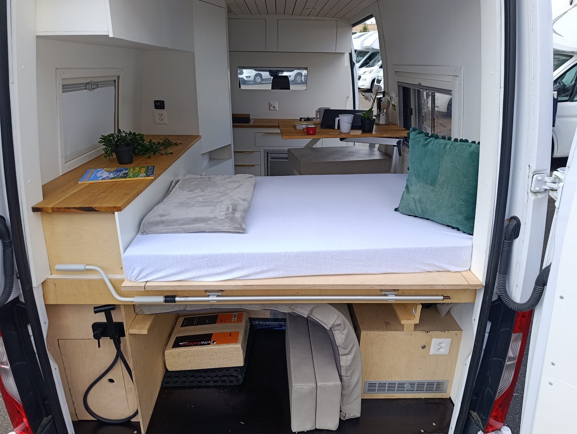 MERCEDES-BENZ Sprinter 314CDI***Bereit für das nächste Abenteuer & komplett autark***-image-3