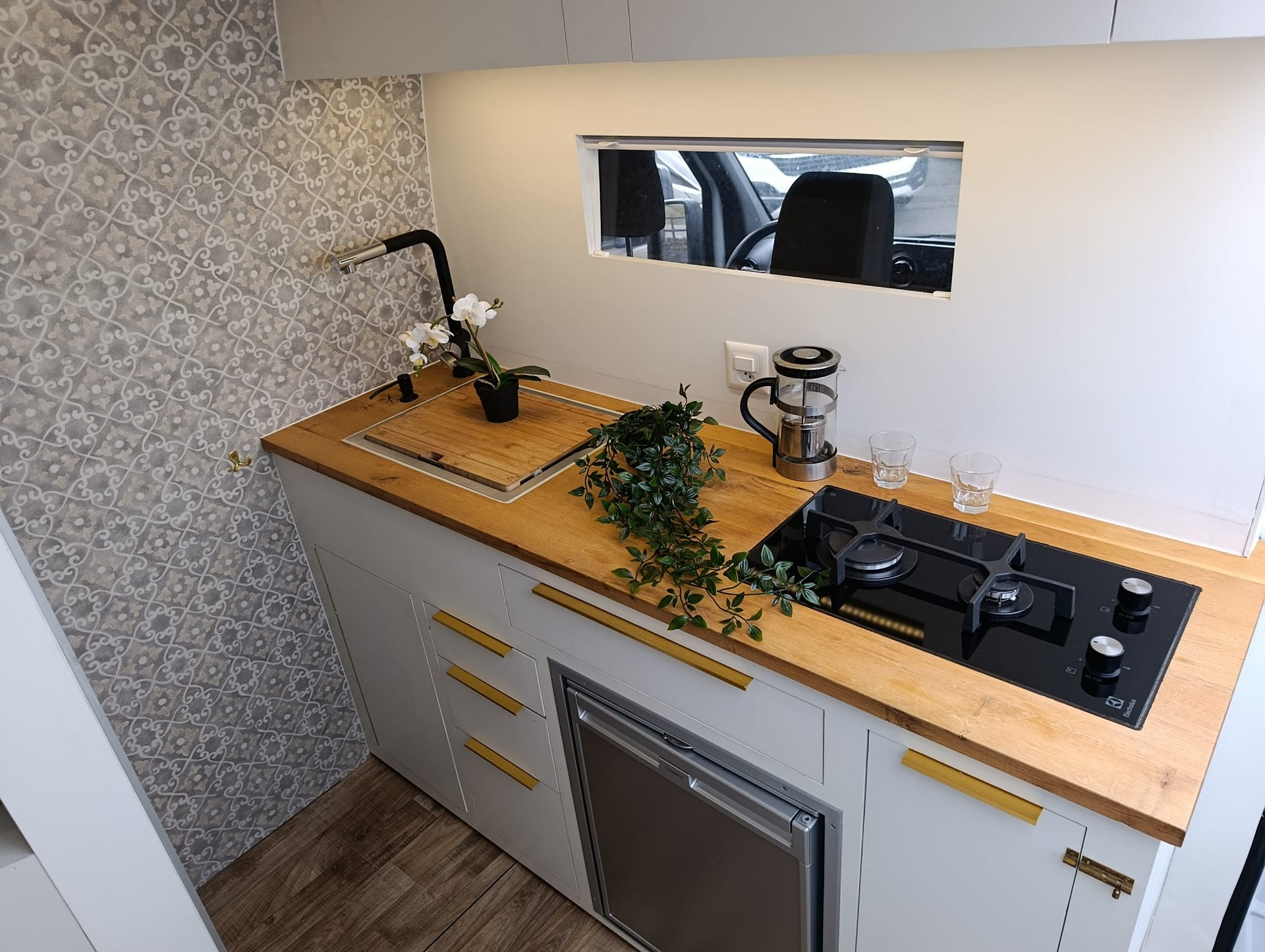 MERCEDES-BENZ Sprinter 314CDI***Bereit für das nächste Abenteuer & komplett autark***-image-25