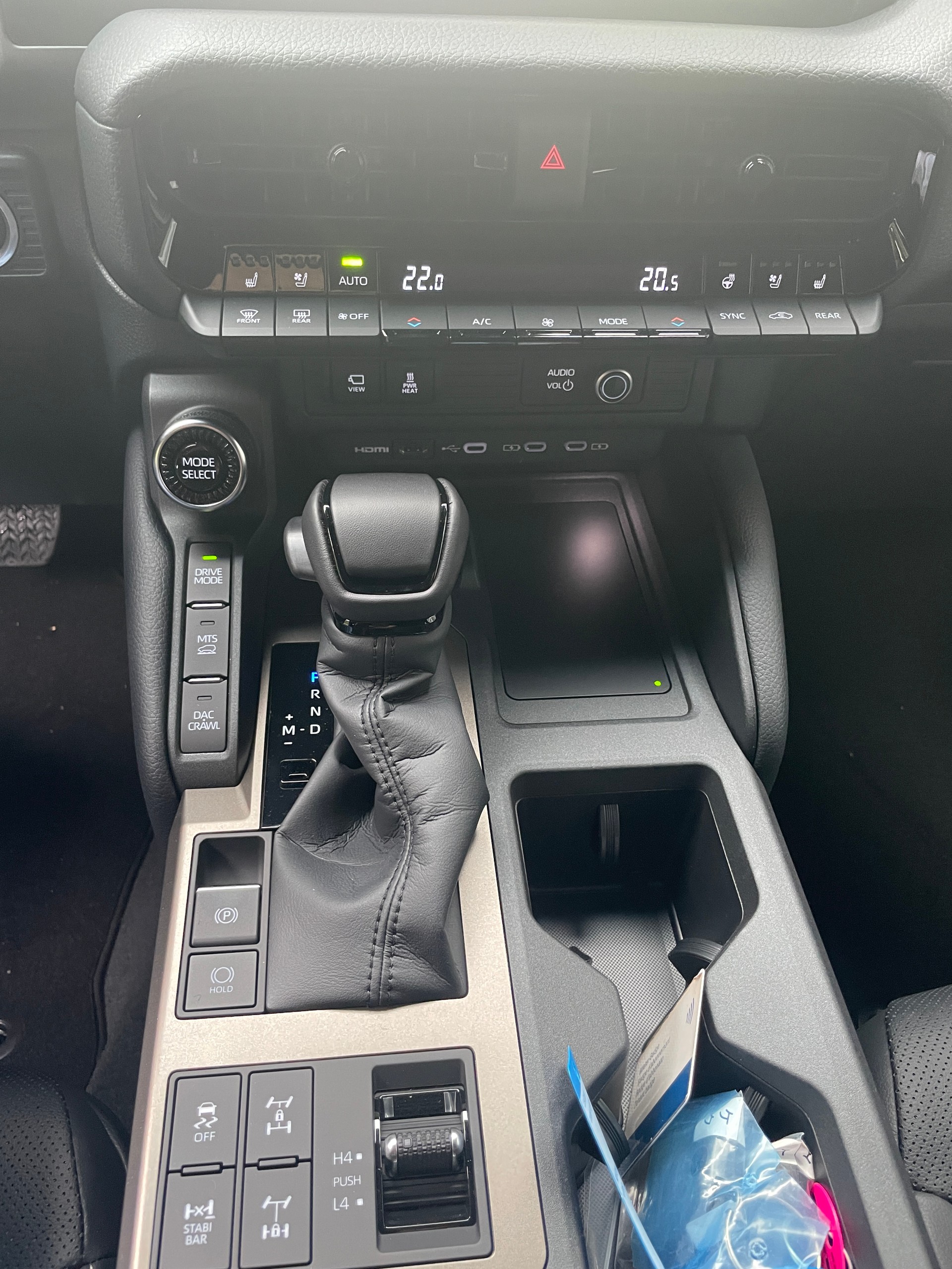 TOYOTA Land Cruiser 2.8D MHEV Style-image-25