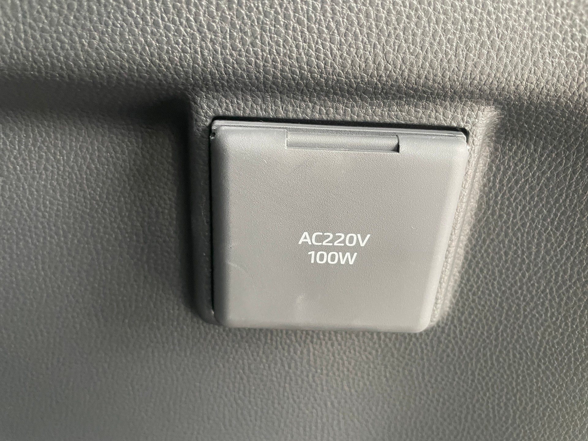TOYOTA Land Cruiser 2.8D MHEV Style-image-20
