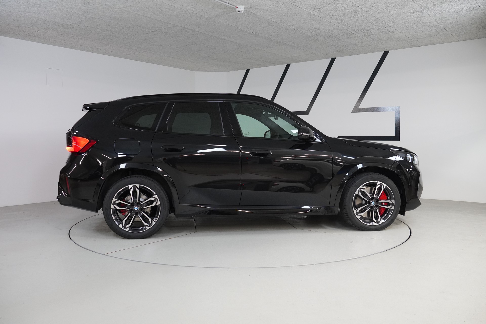 BMW X1 xDrive 23d 48V M Sport Pro-image-7