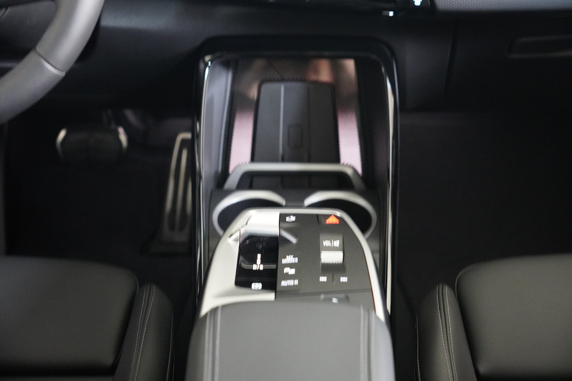 BMW X1 xDrive 23d 48V M Sport Pro-image-19