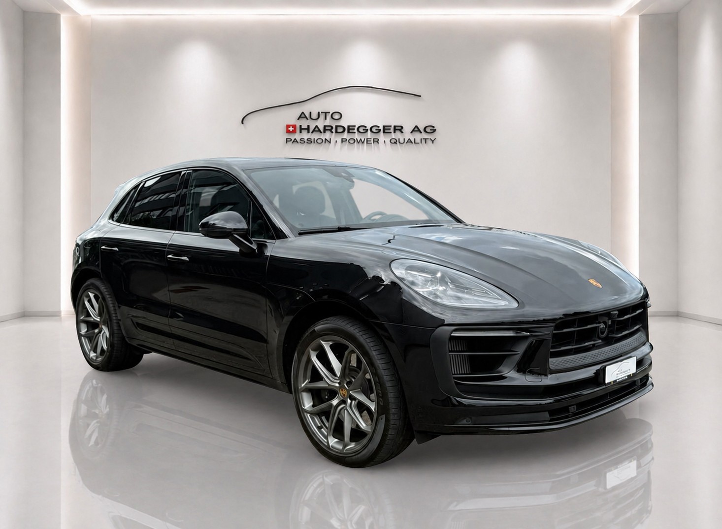 PORSCHE Macan GTS PDK Vollausstattung! Porsche Garantie - 01.2028-image-0