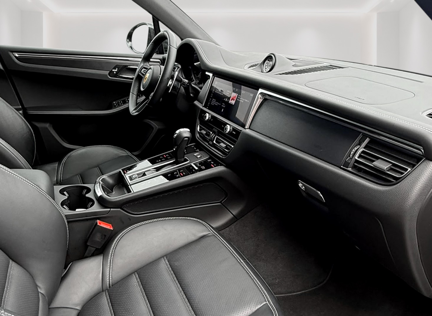 PORSCHE Macan GTS PDK Vollausstattung! Porsche Garantie - 01.2028-image-16