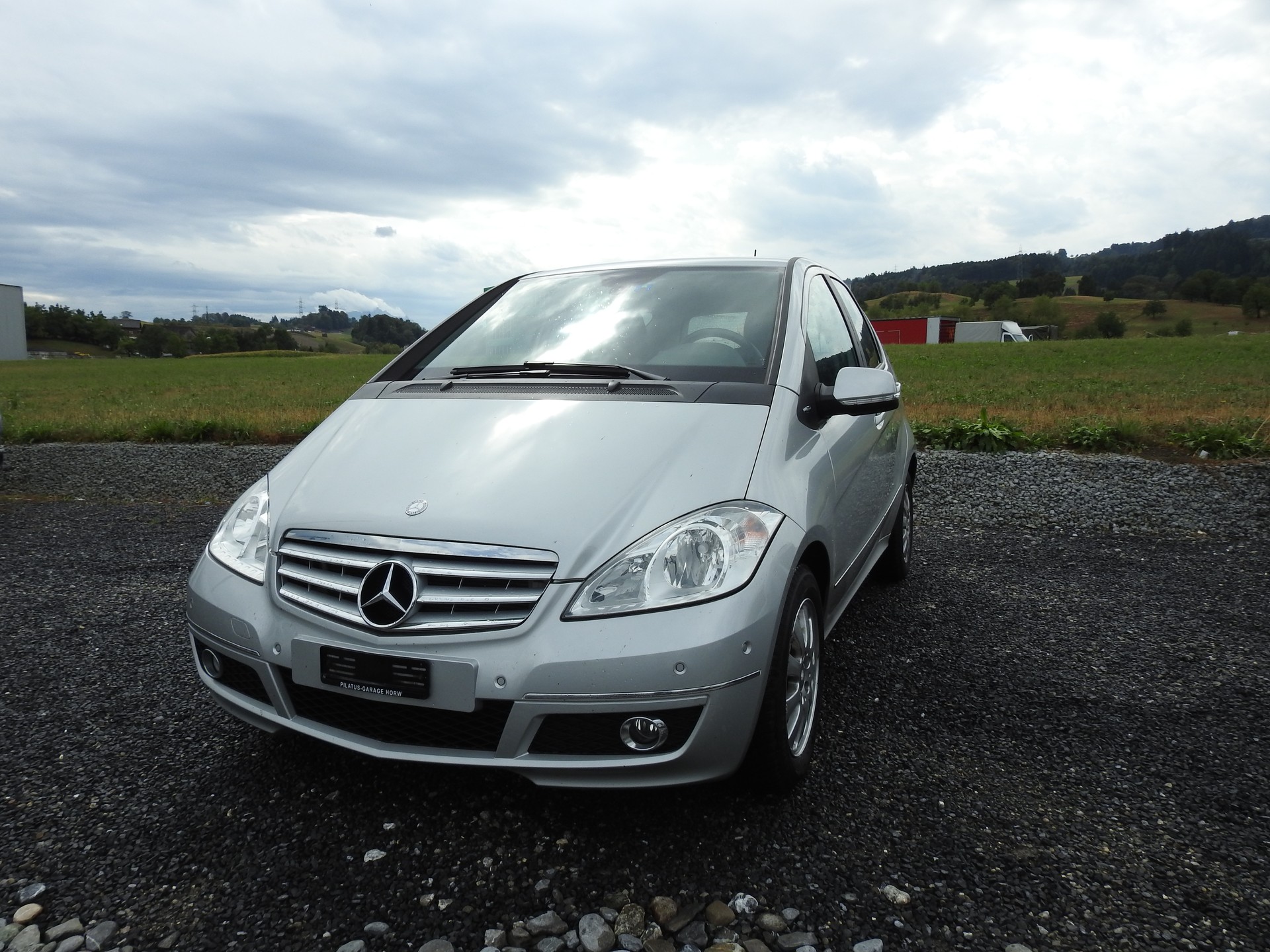 MERCEDES-BENZ A 180 Avantgarde Selection Autotronic-image-0