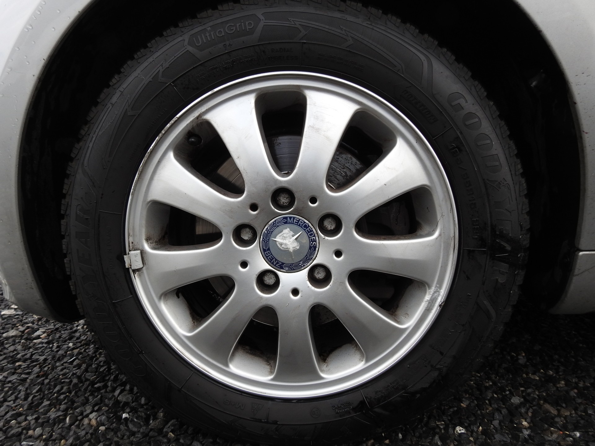 MERCEDES-BENZ A 180 Avantgarde Selection Autotronic-image-8