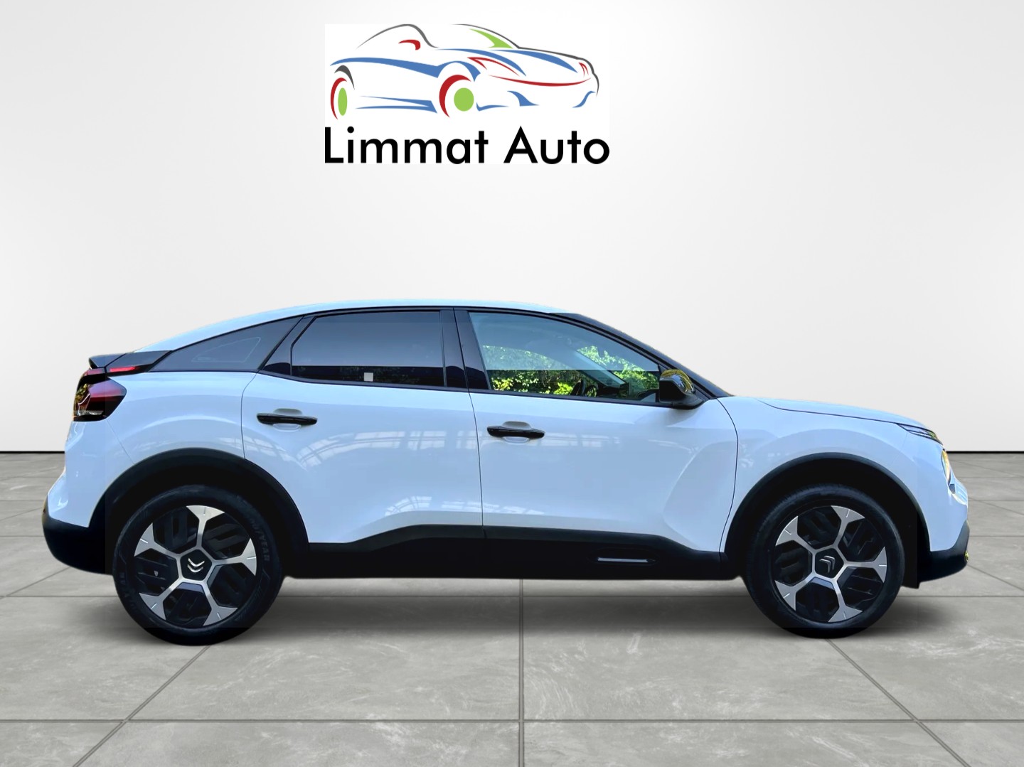 CITROEN C4 1.2 Pure Tech Swiss Edition EAT8-image-6