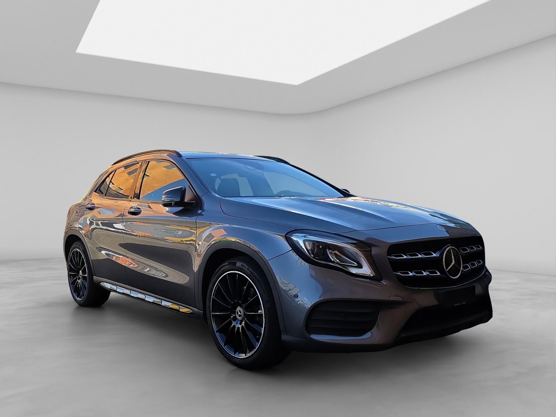 MERCEDES-BENZ GLA 250 AMG Line 4Matic 7G-DCT-image-7
