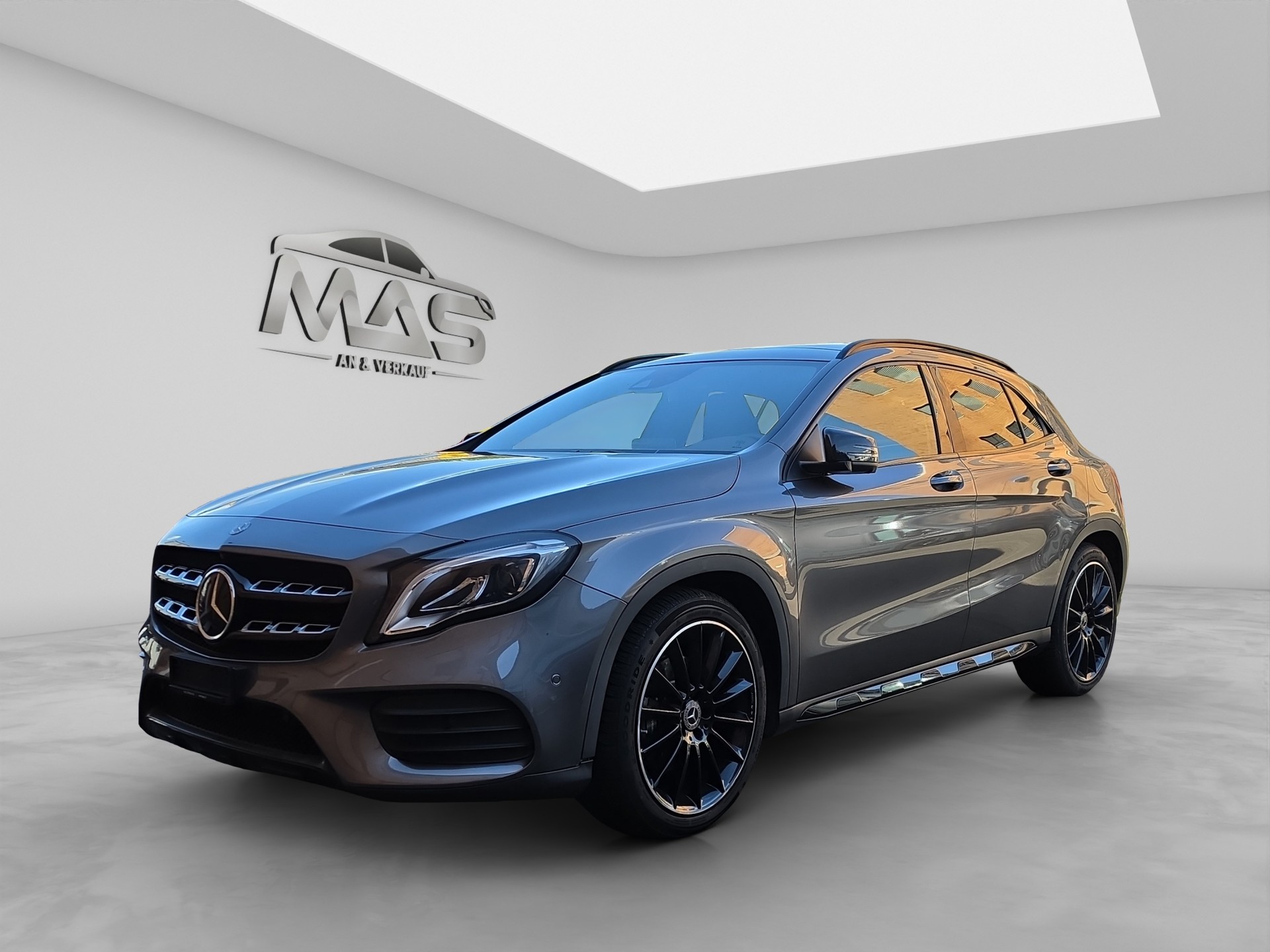 MERCEDES-BENZ GLA 250 AMG Line 4Matic 7G-DCT-image-0