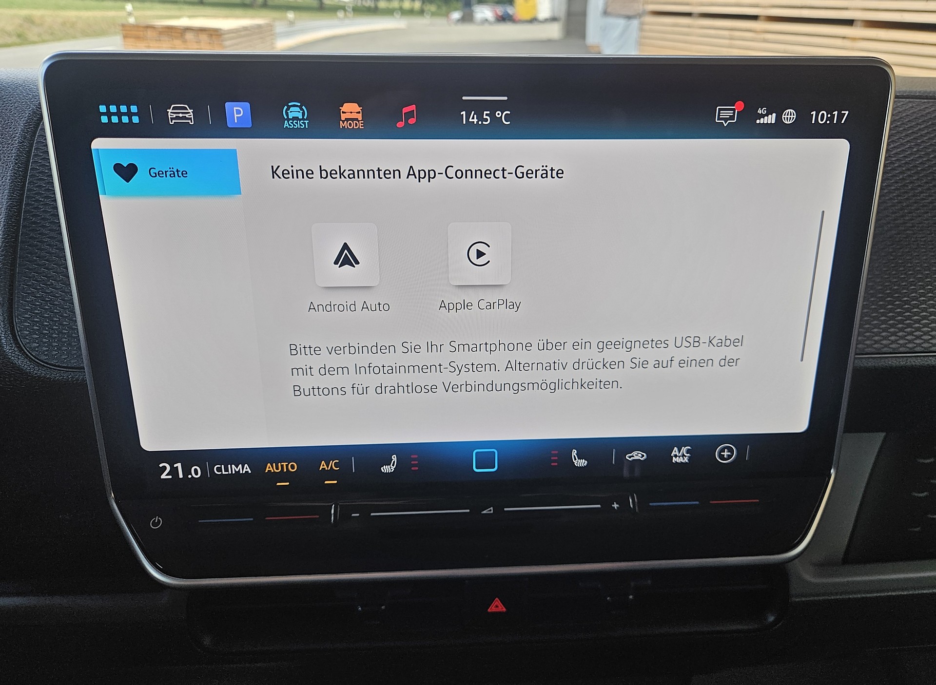 VW ID. Buzz Cargo Pro 4Motion mit 2 Schiebetüren und Anhängerkupplung-image-19