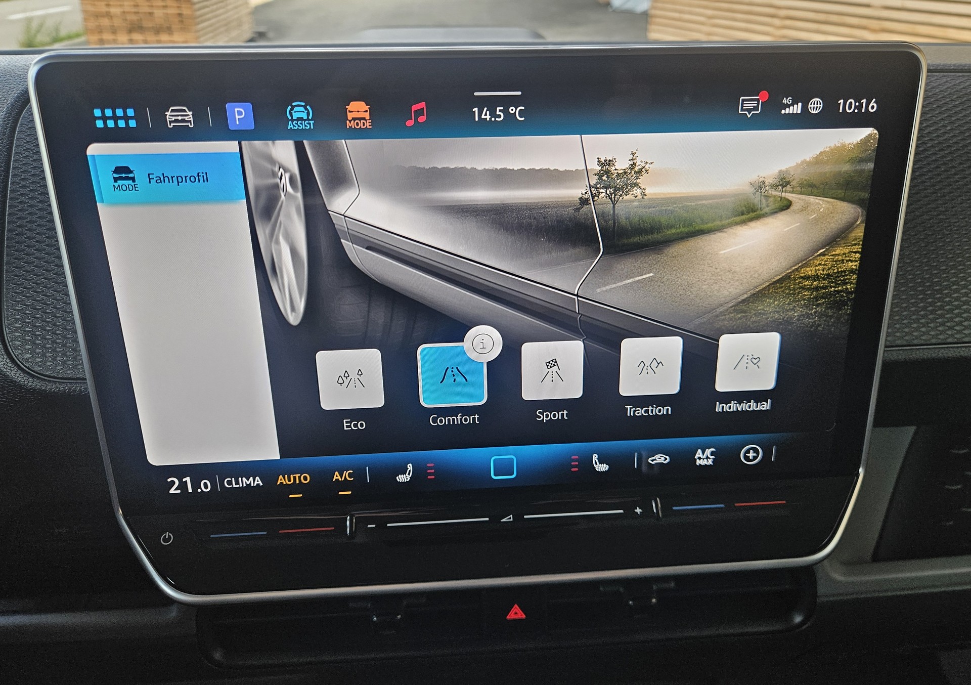 VW ID. Buzz Cargo Pro 4Motion mit 2 Schiebetüren und Anhängerkupplung-image-20