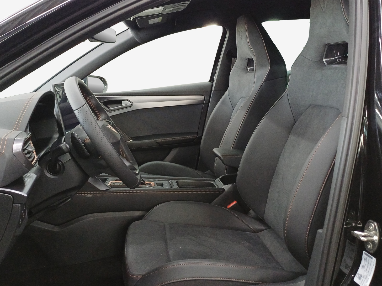 CUPRA LEON ST 1.5 eTSI DSG-image-7