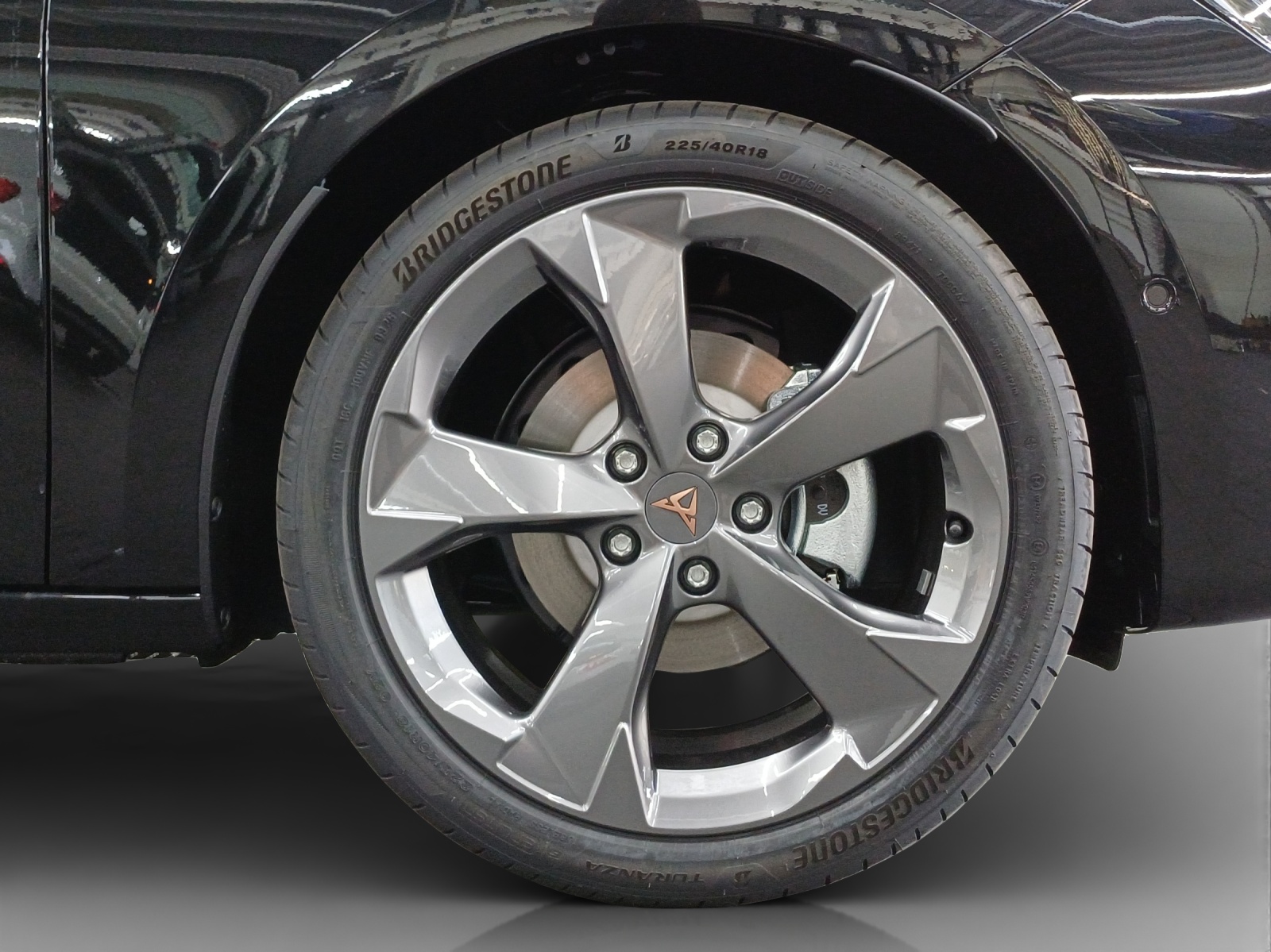 CUPRA LEON ST 1.5 eTSI DSG-image-14