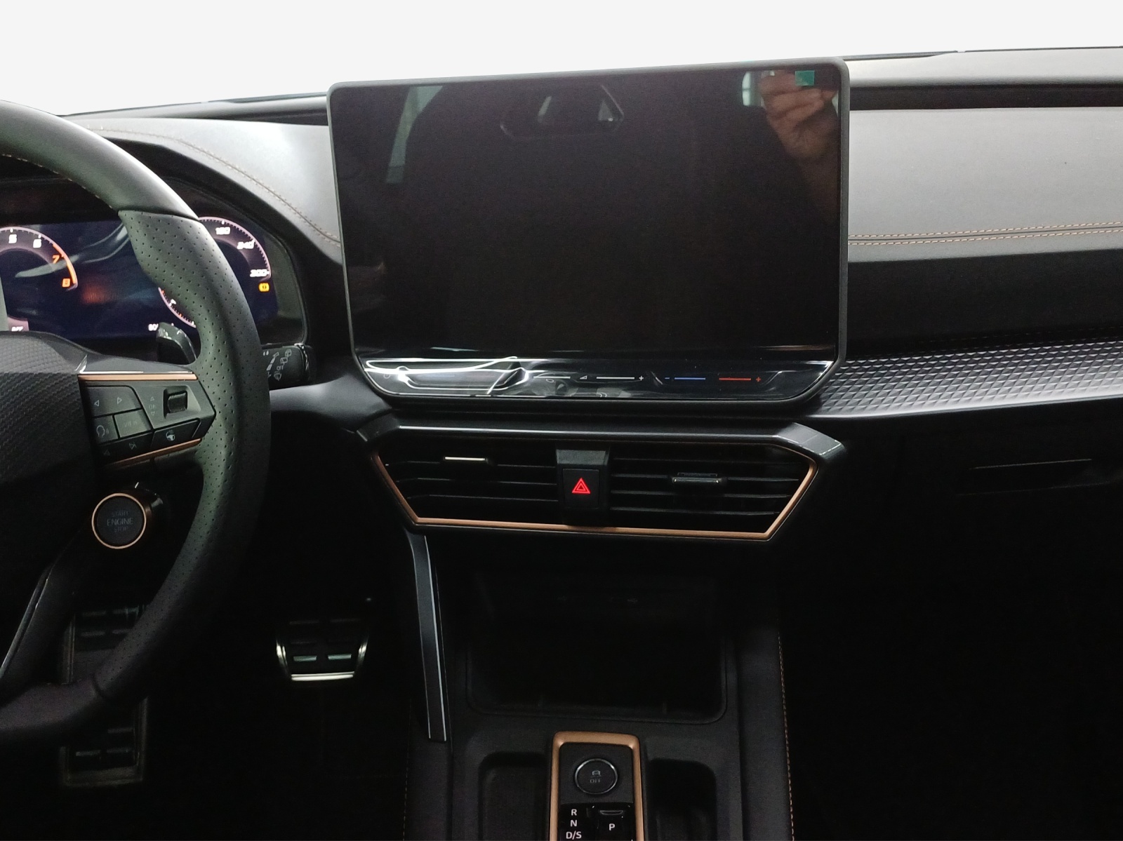 CUPRA LEON ST 1.5 eTSI DSG-image-10