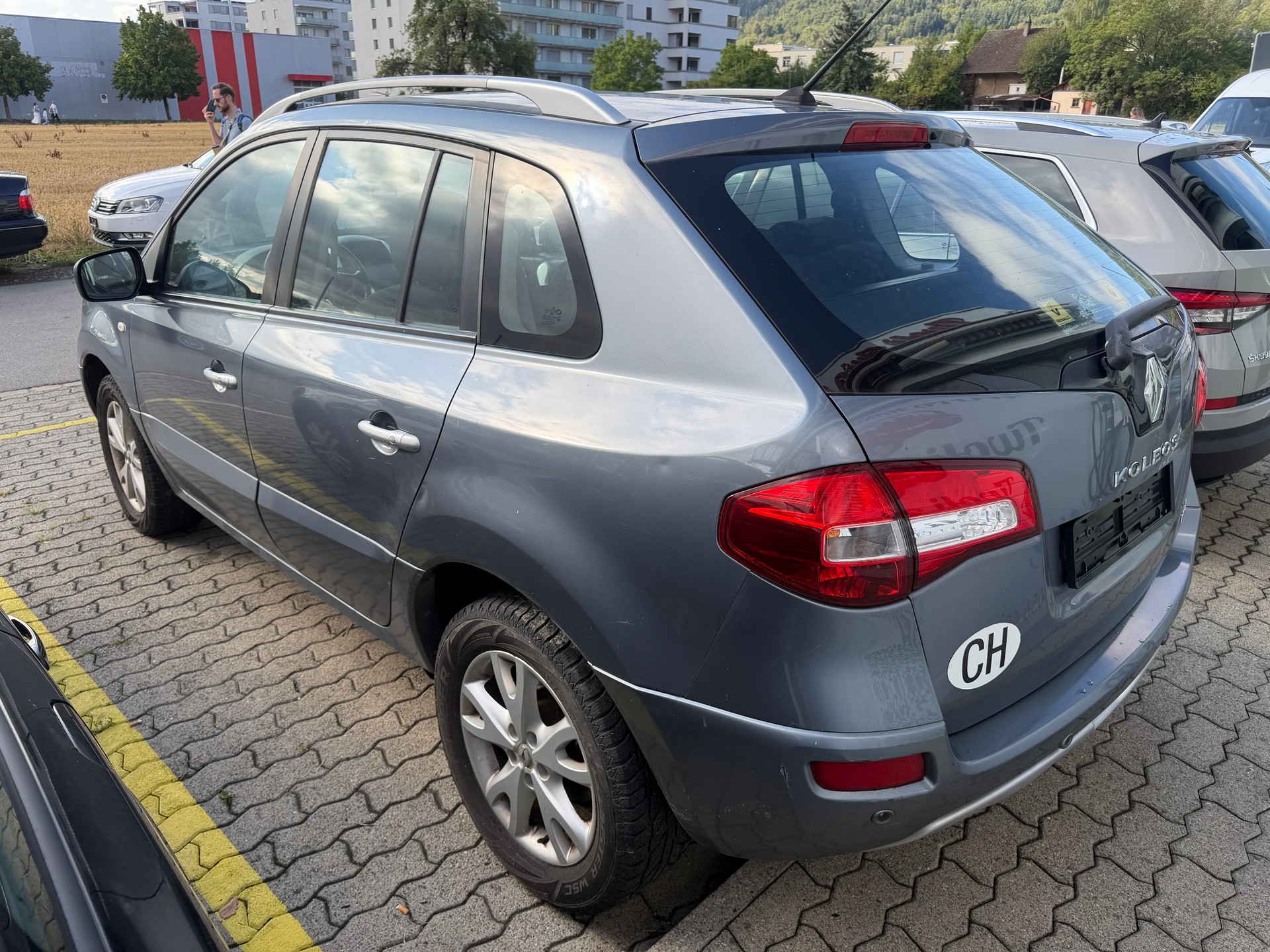 RENAULT Koleos 2.0 dCi Dynamique Luxe 4x4-image-3
