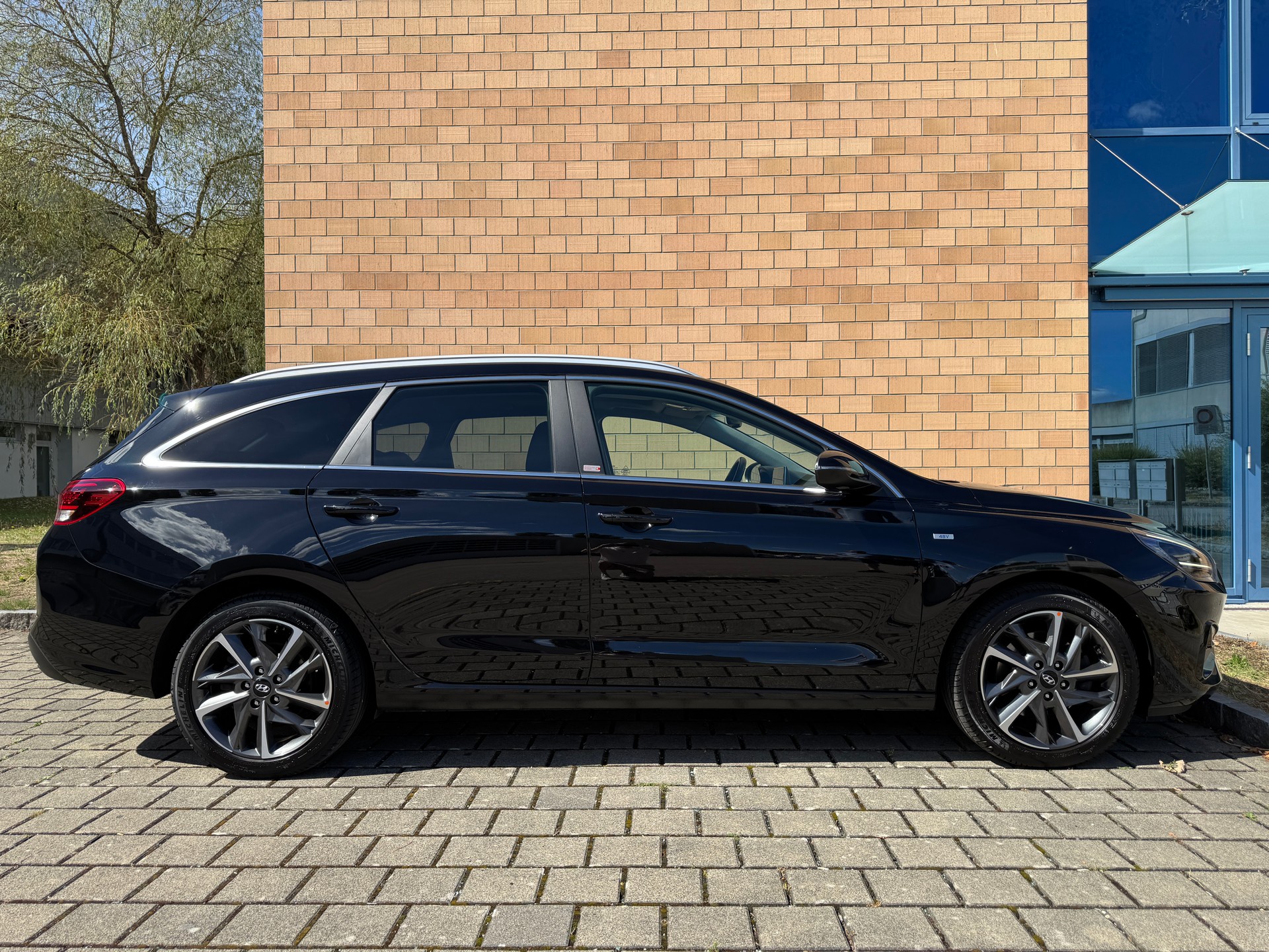 HYUNDAI i30 Wagon 1.5 T-GDi Vertex 48V MH DCT-image-5