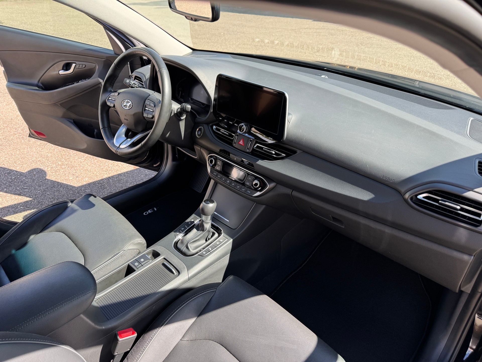 HYUNDAI i30 Wagon 1.5 T-GDi Vertex 48V MH DCT-image-8