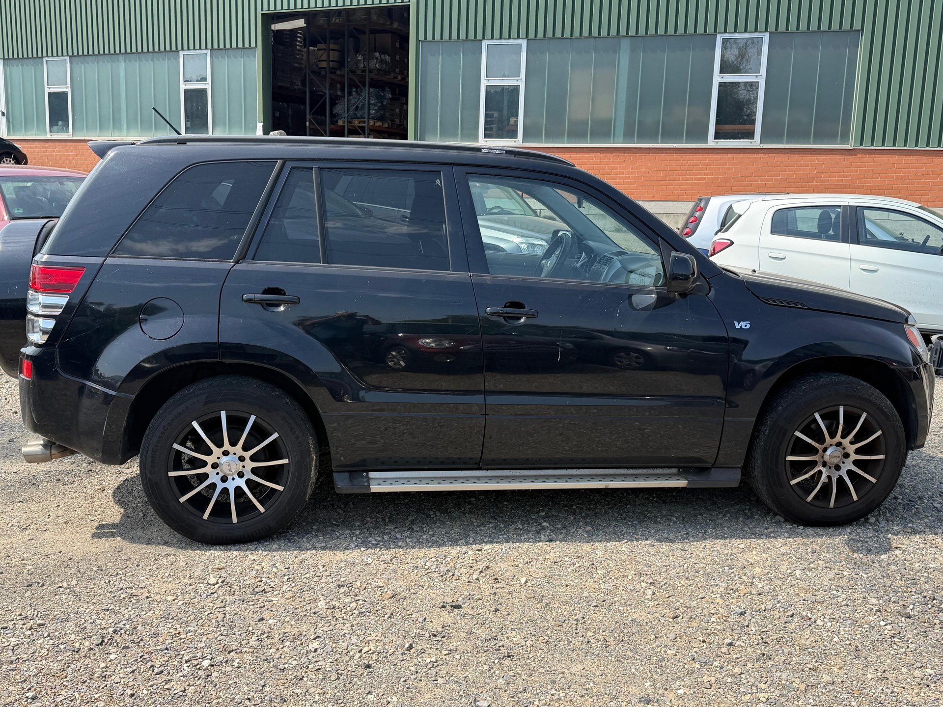 SUZUKI Grand Vitara 2.7 24V V6-image-9