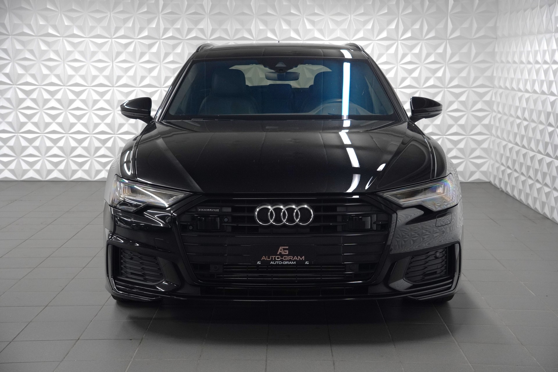 AUDI A6 Avant 45 TFSI Sport Attraction quattro S-tronic-image-7
