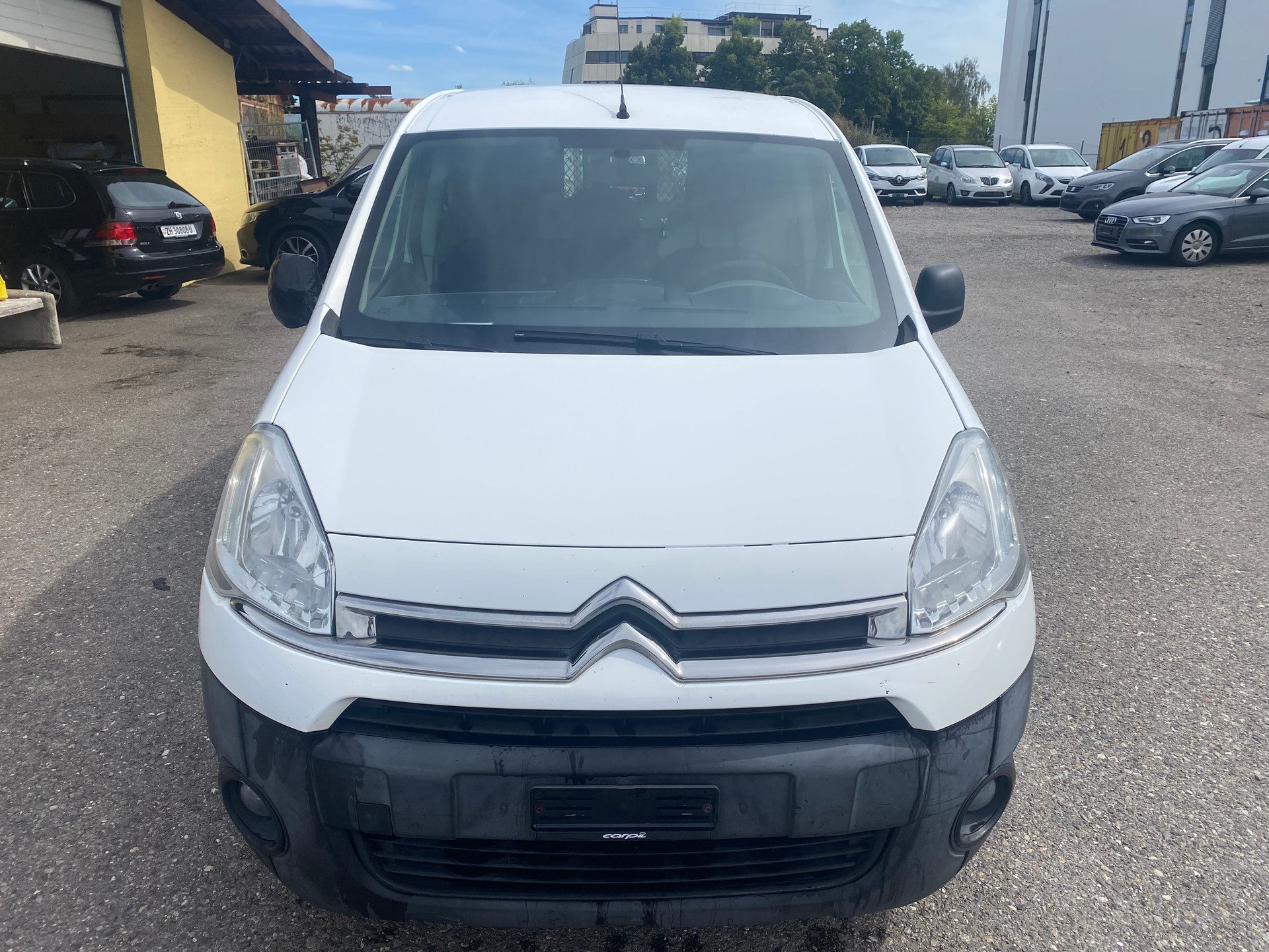 CITROEN Berlingo 1.6 HDi Attraction-image-0