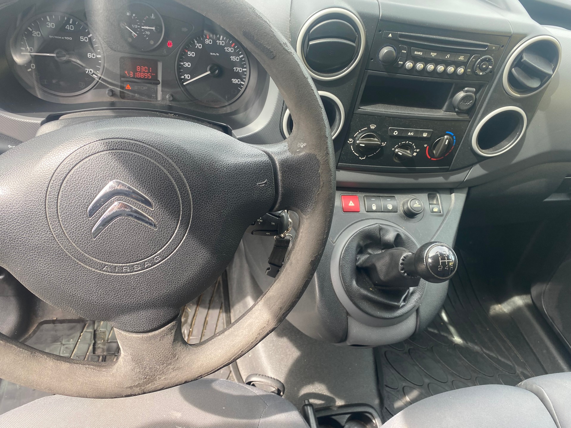 CITROEN Berlingo 1.6 HDi Attraction-image-4