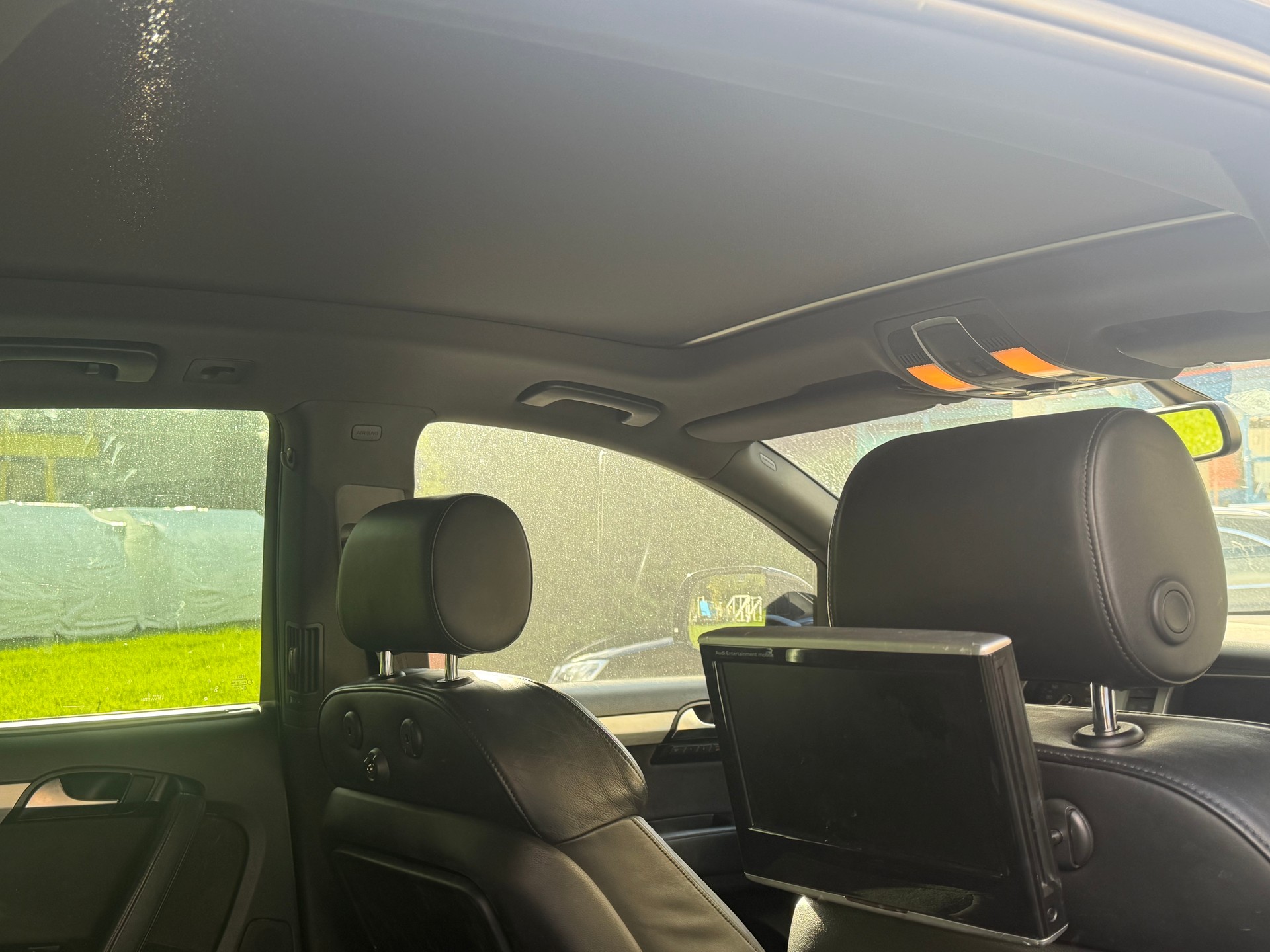 AUDI Q7 4.2 TDI quattro tiptronic-image-9