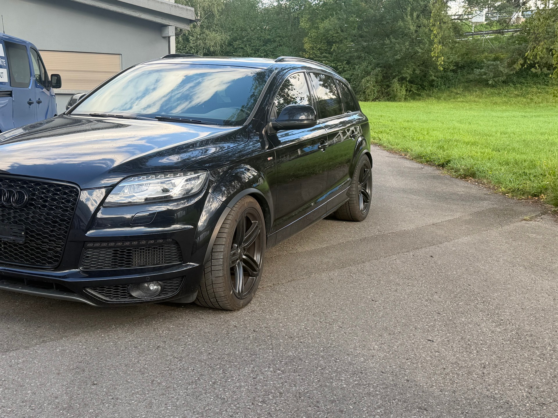 AUDI Q7 4.2 TDI quattro tiptronic-image-2