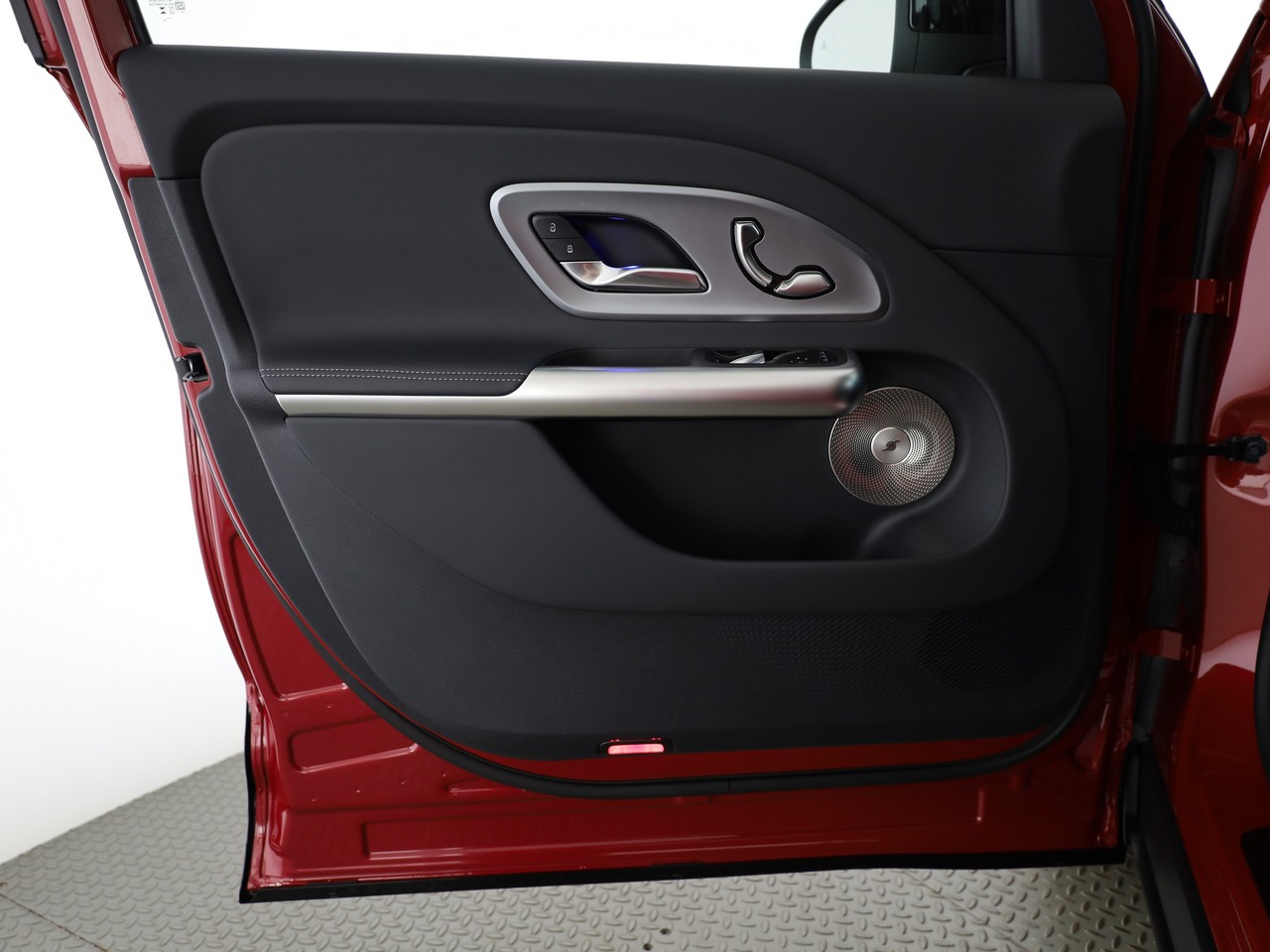 MERCEDES-BENZ GLB 220 4Matic 8G-Tronic-image-17