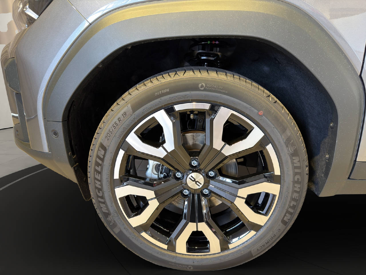 DACIA Bigster 1.2 Hybrid Journey 4WD-image-12