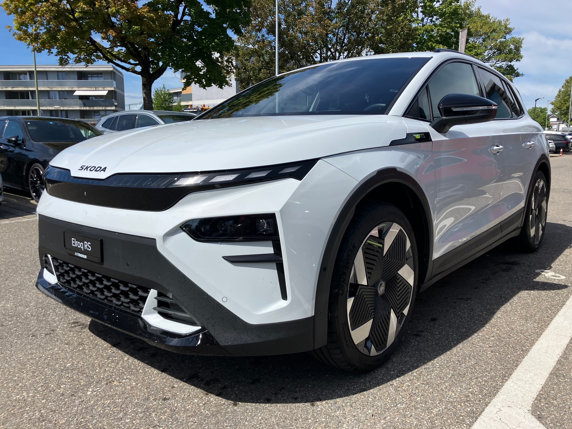 SKODA Elroq RS 4x4-image-3