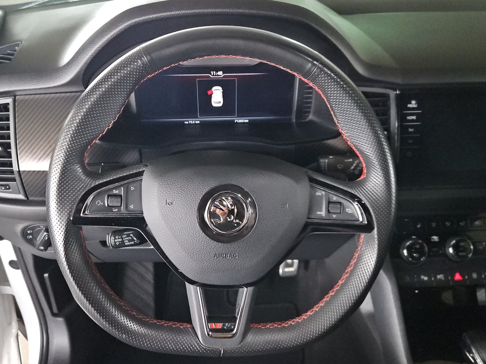 SKODA Kodiaq 2.0 Bi-TDI SCR RS 4x4 DSG-image-11