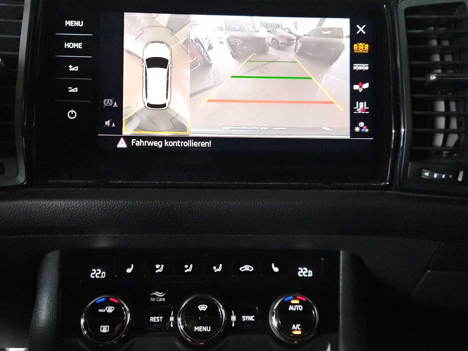 SKODA Kodiaq 2.0 Bi-TDI SCR RS 4x4 DSG-image-14