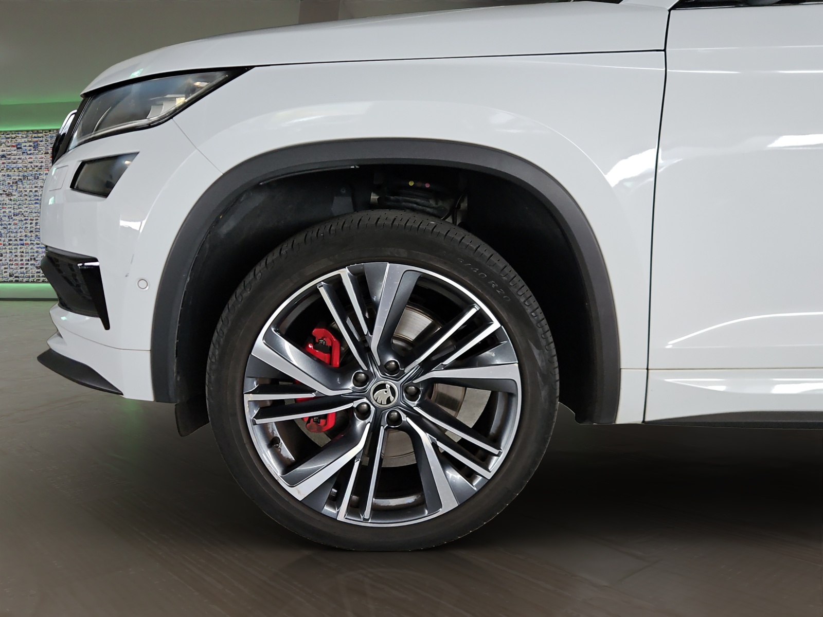 SKODA Kodiaq 2.0 Bi-TDI SCR RS 4x4 DSG-image-5