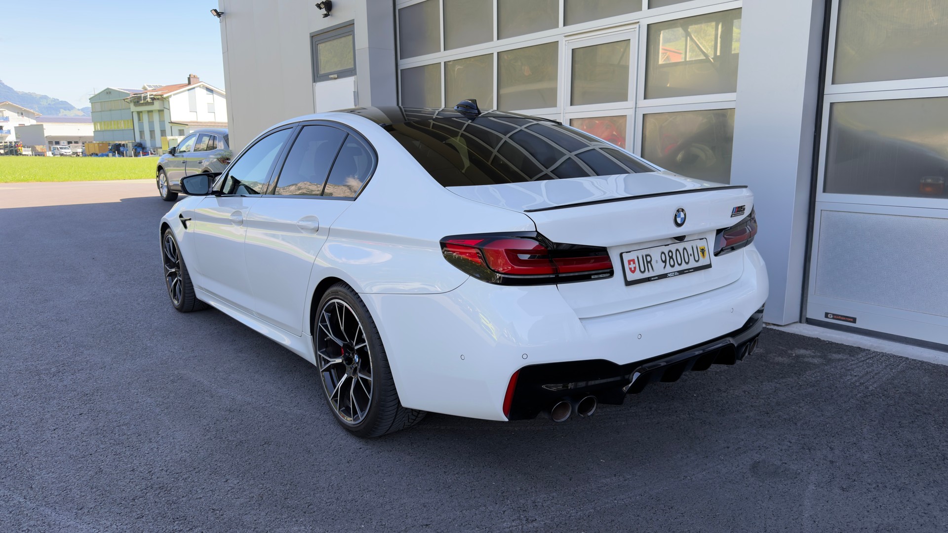 BMW 5er Reihe F90 M5 Competition xDrive-image-2