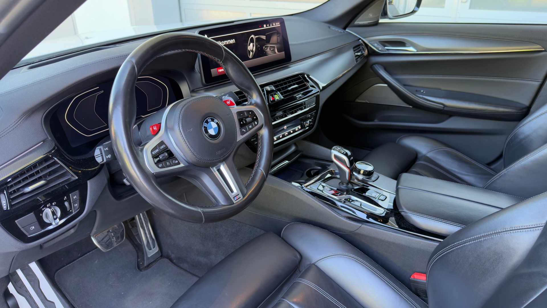 BMW 5er Reihe F90 M5 Competition xDrive-image-12