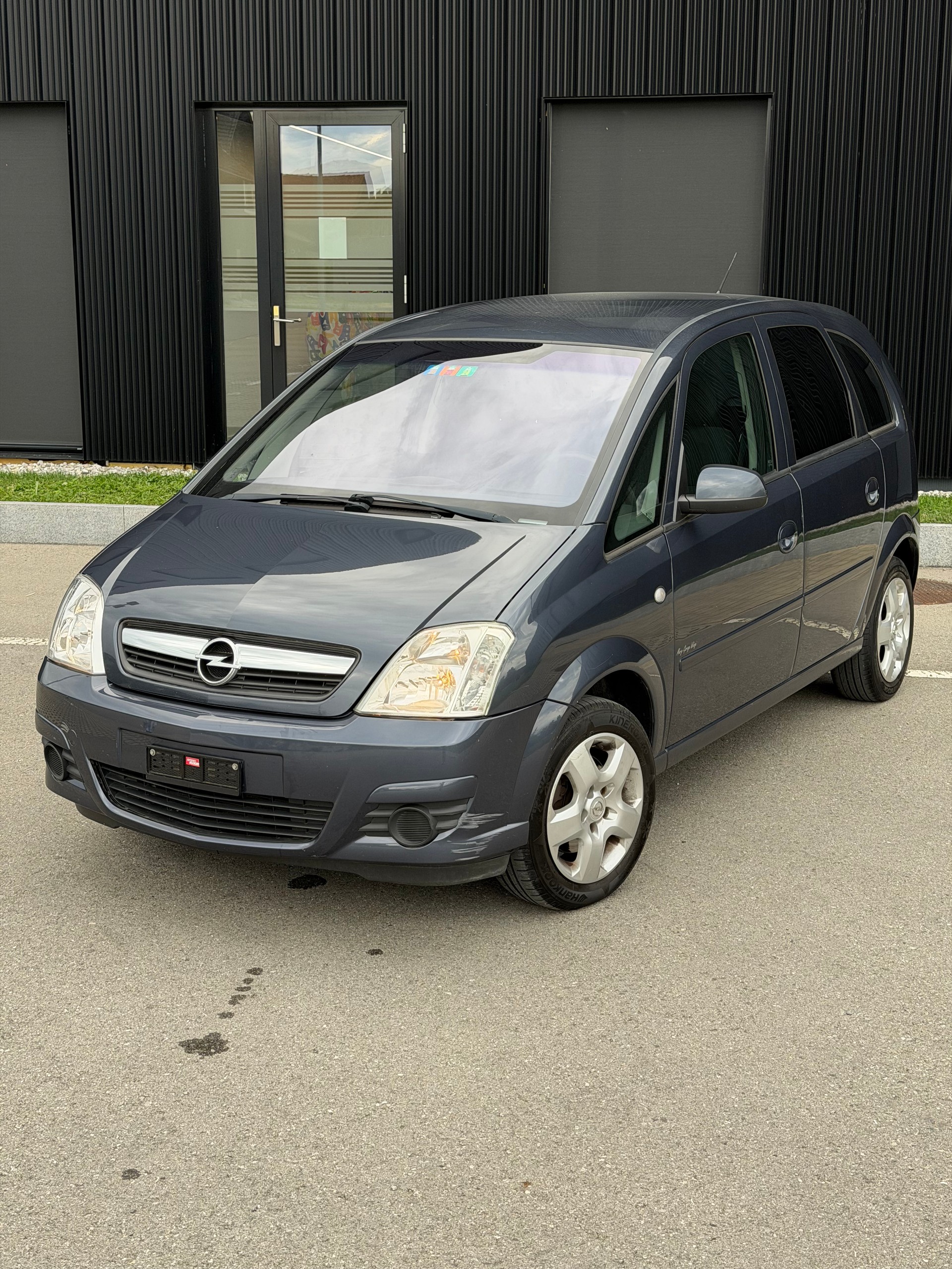 OPEL Meriva 1.6i-16 TP (Essentia)-image-2