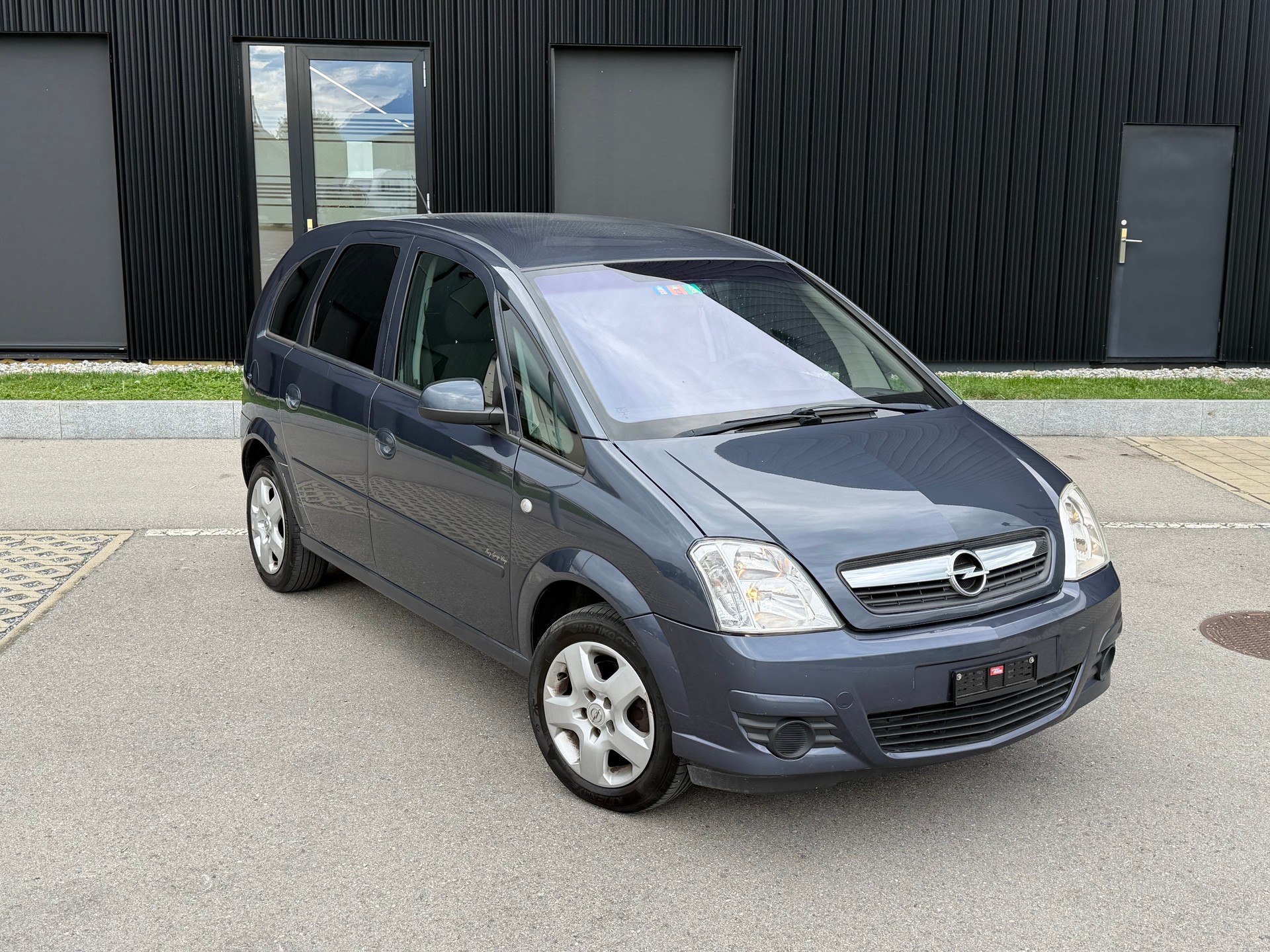 OPEL Meriva 1.6i-16 TP (Essentia)-image-0