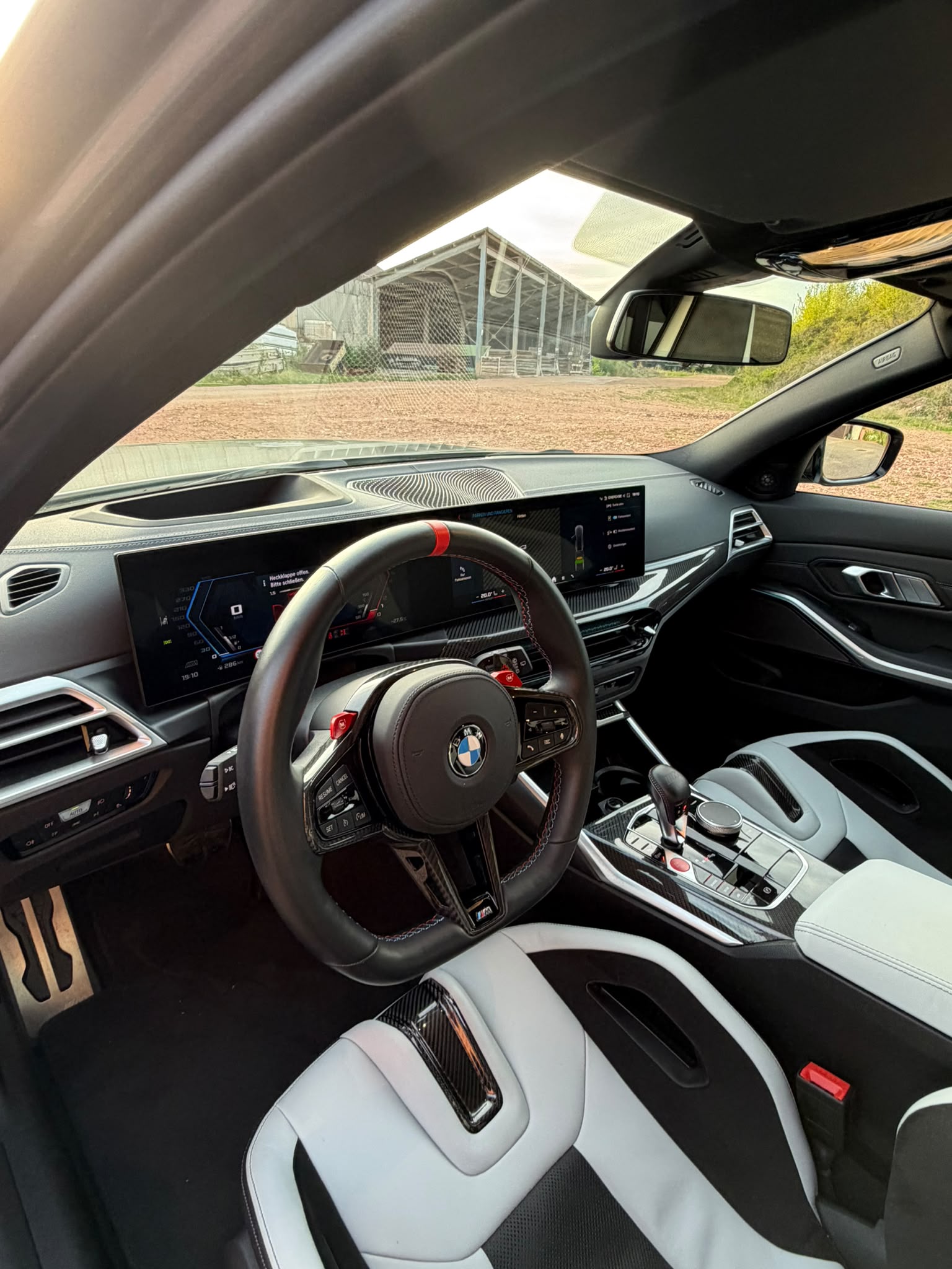 BMW M3 Touring xDrive Competition M-image-16